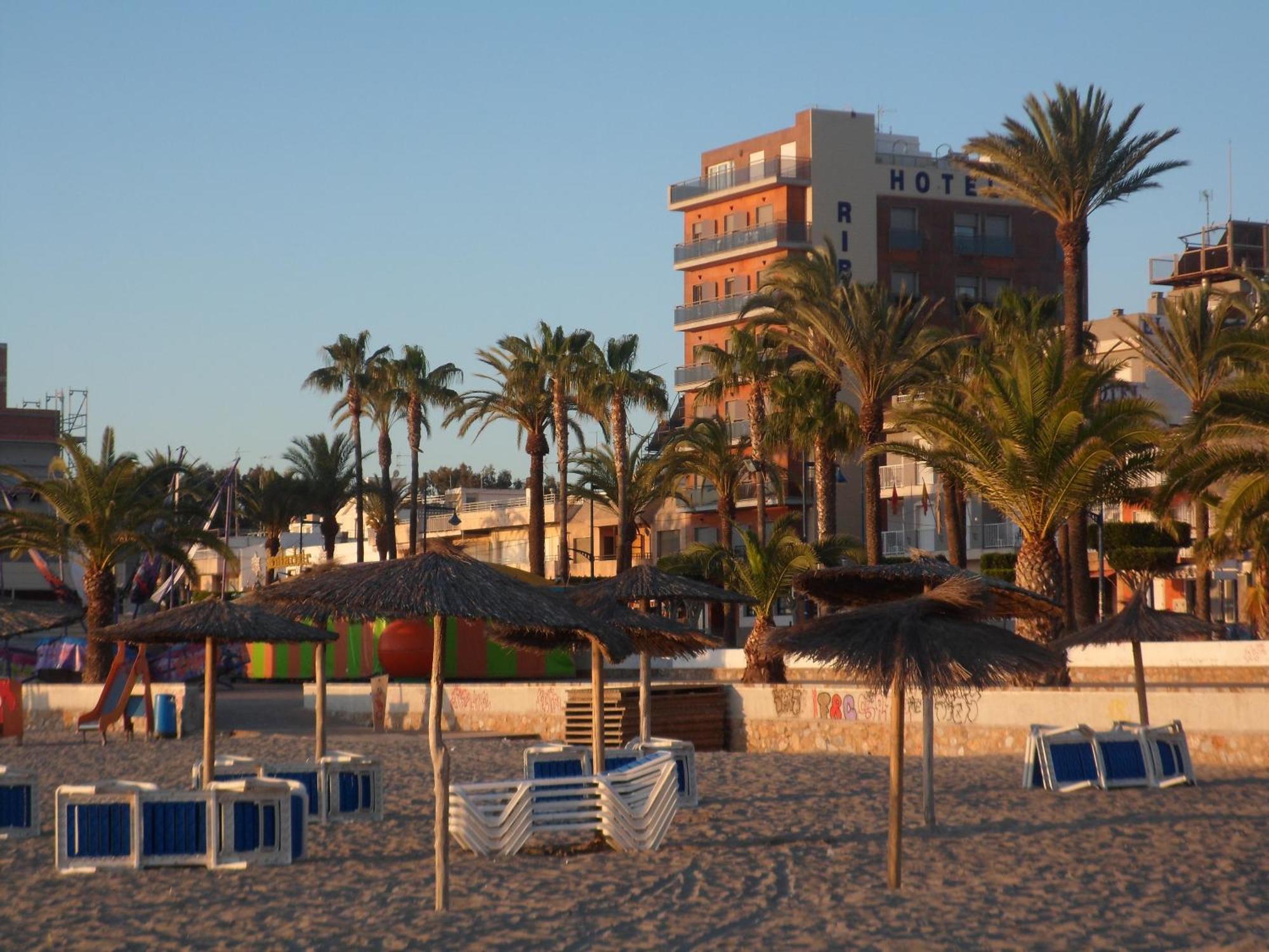 Hotel Ribera Santiago De La Ribera Exteriör bild