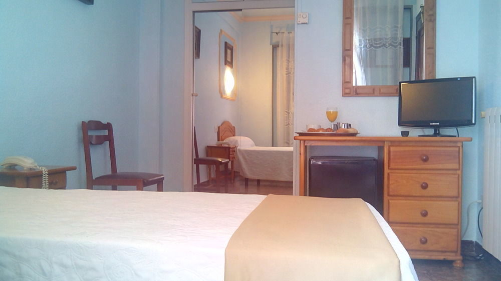 Hotel Ribera Santiago De La Ribera Exteriör bild
