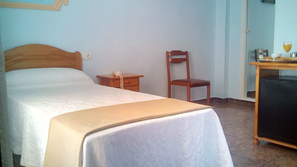 Hotel Ribera Santiago De La Ribera Exteriör bild